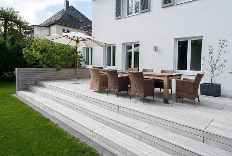 Teakterrasse 95mm, 1 år gammel, München