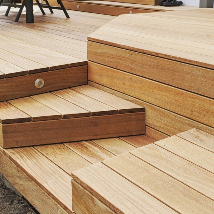 What is the best decking wood? The quality features.